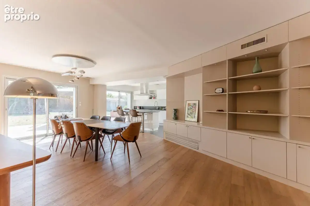 Villa d'architecte de 233 m2 avec piscine et jardin paysagé à Villenave d'Ornon - photo 5