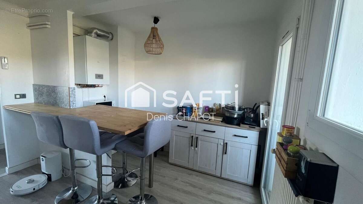 Photo 2 - Appartement à LA SEYNE-SUR-MER