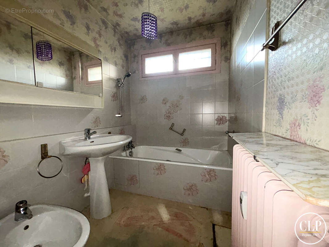 Appartement à FONTENAY-SOUS-BOIS