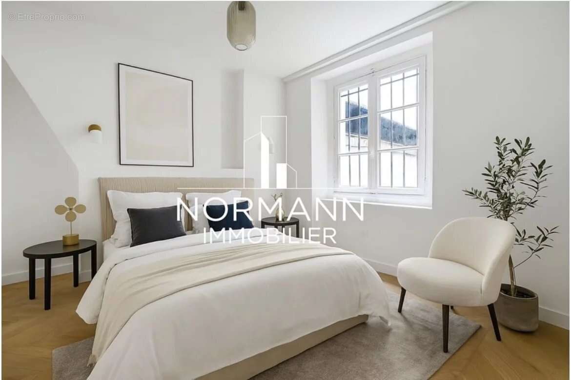 Appartement à PARIS-1E