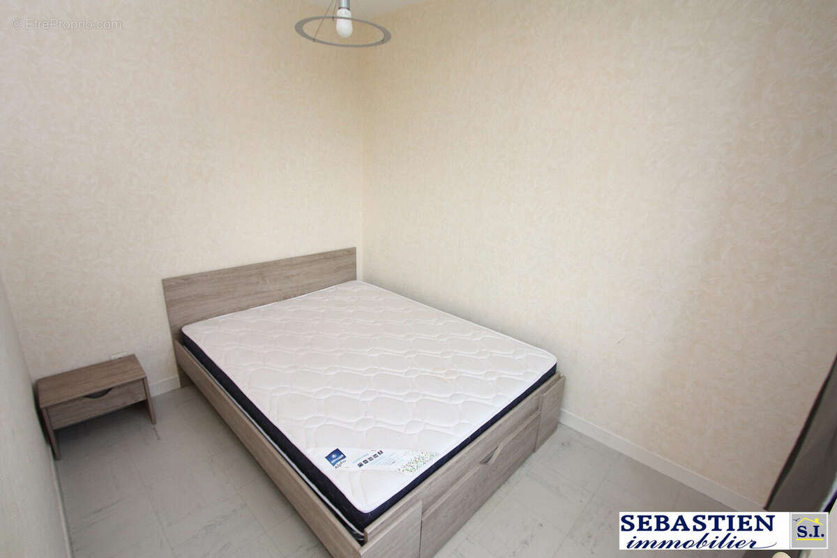 Chambre - Appartement à TROYES