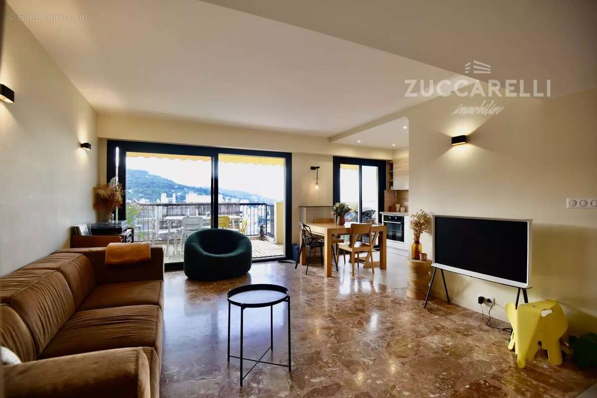 Appartement à LE CANNET