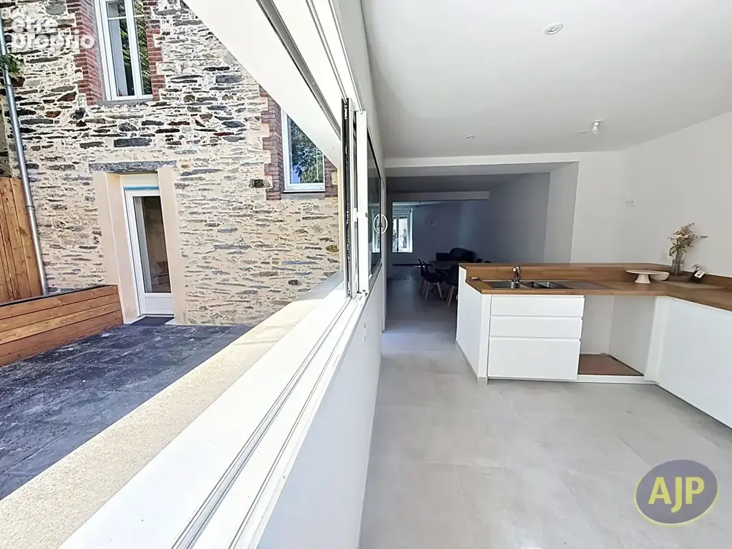 Maison  Bourg Saffré 6ch - photo 8