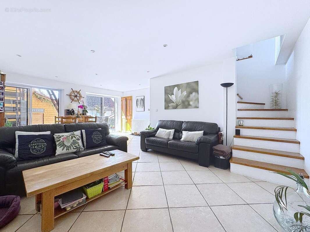 Photo 2 - Maison à COUBLEVIE