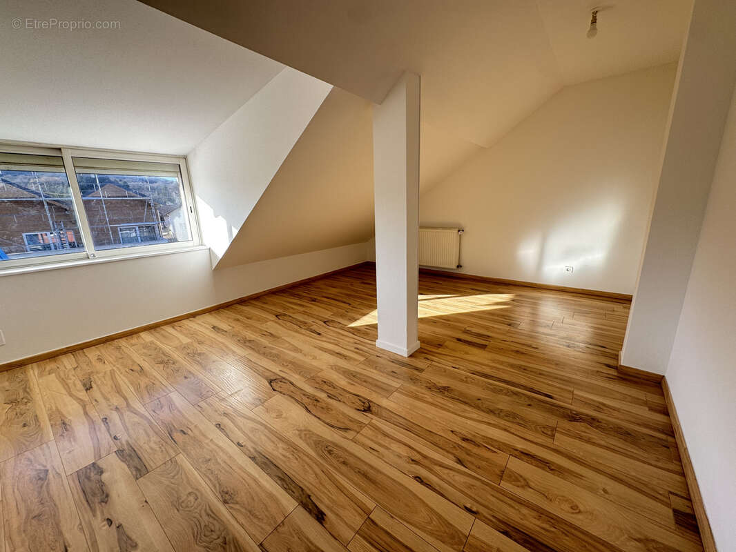 Appartement à VALDOIE