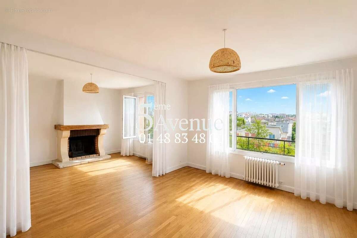 Appartement à SAINT-MAUR-DES-FOSSES