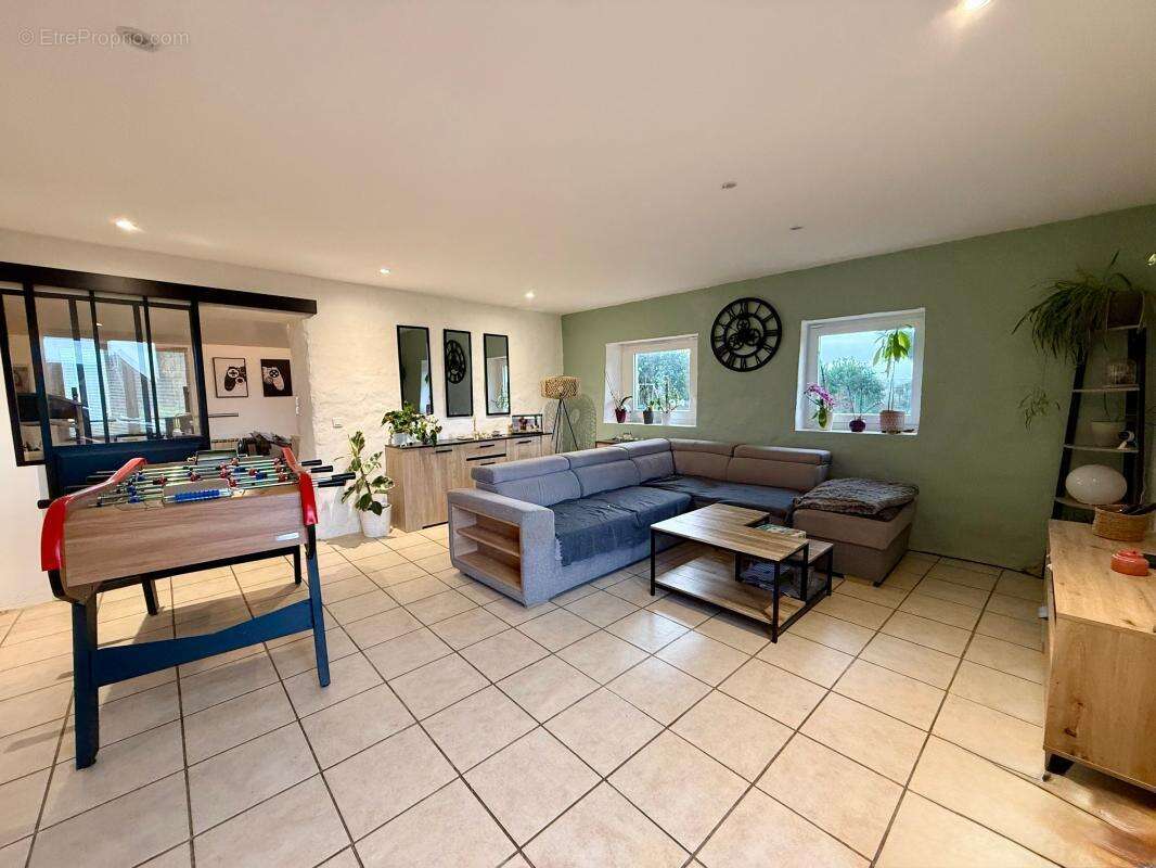 Maison à SAINT-THEGONNEC