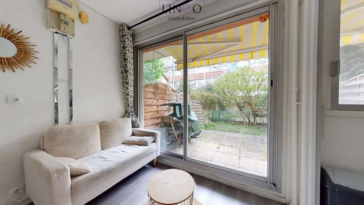 Appartement à MAISONS-ALFORT