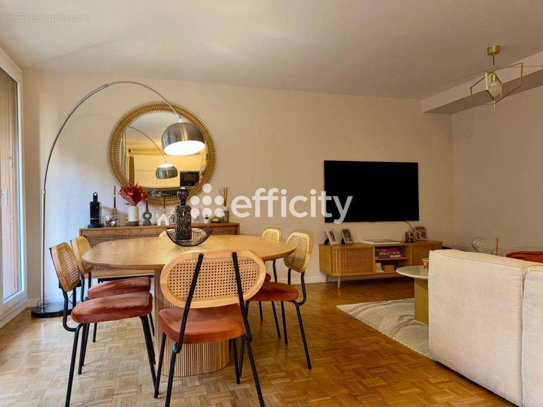 Appartement à MARSEILLE-12E