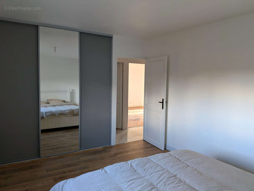 Appartement à SAINT-MARTIN-DE-LONDRES