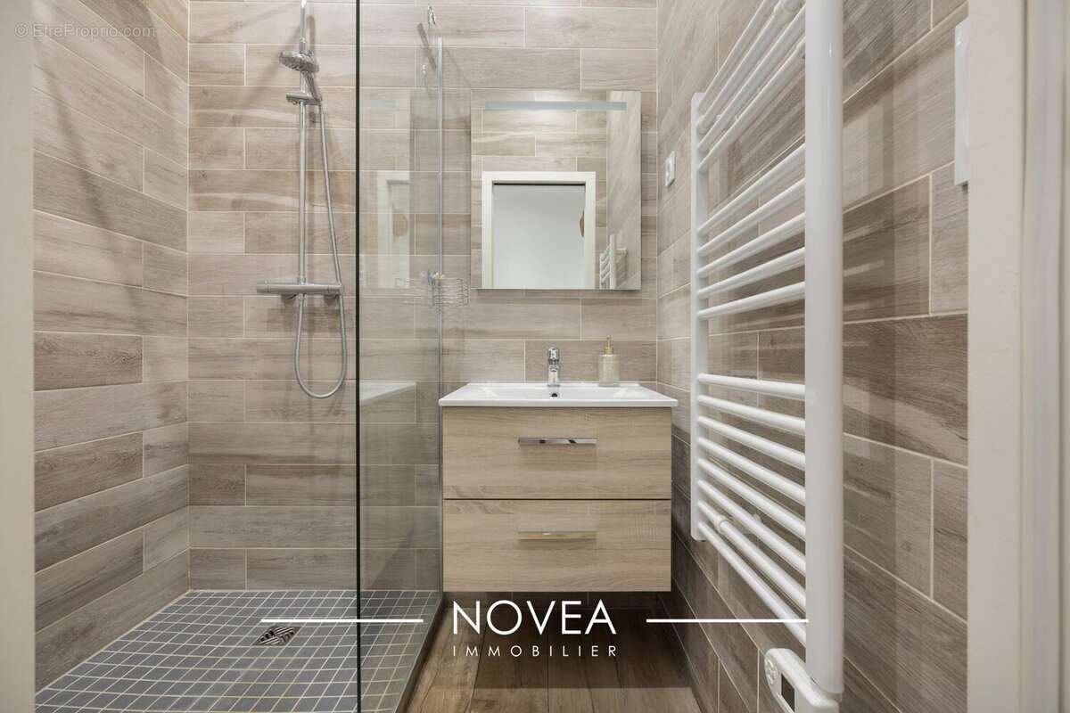 Appartement à LYON-6E