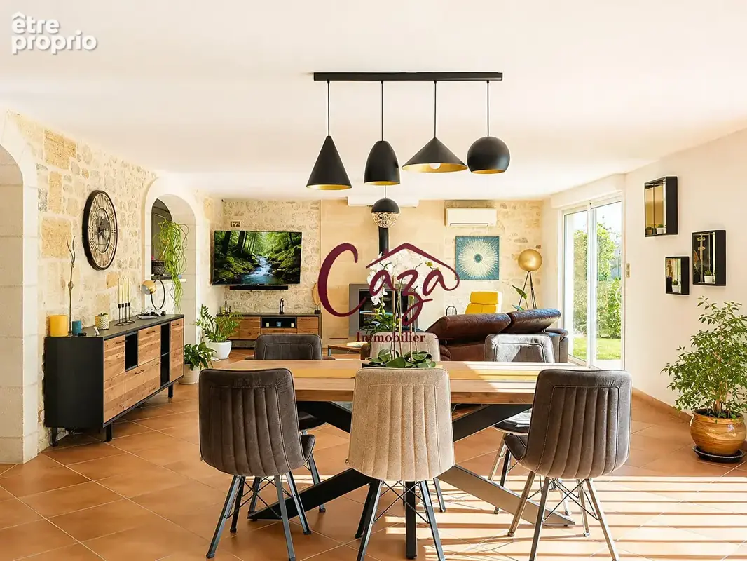 Maison en pierre de 216m² sans travaux - photo 4