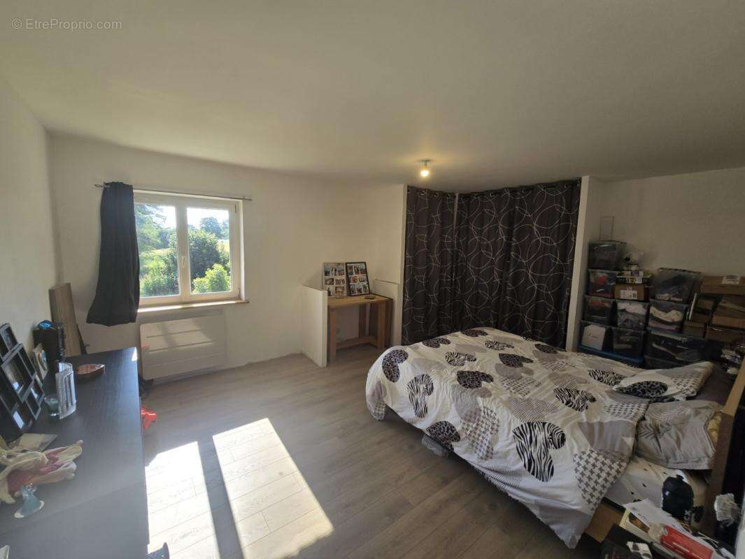 Maison à BARAQUEVILLE