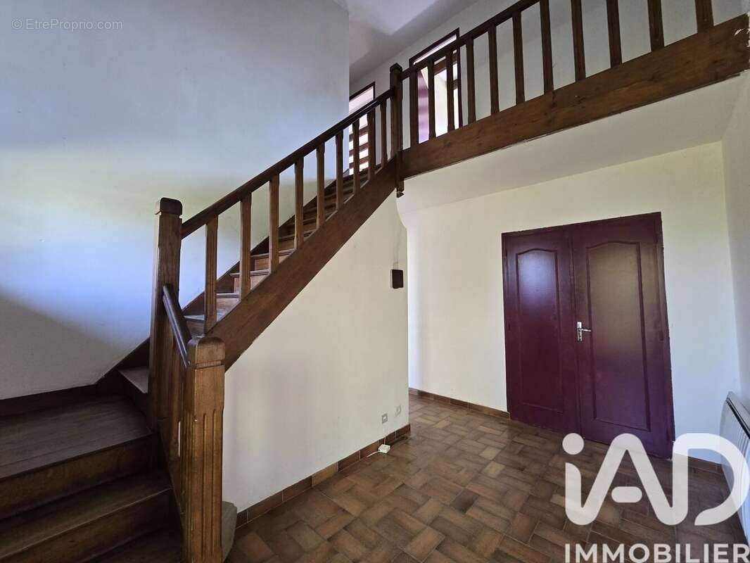 Photo 3 - Maison à NOGENT-SUR-VERNISSON