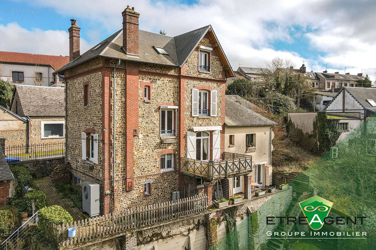 Maison à LA NEUVE-LYRE