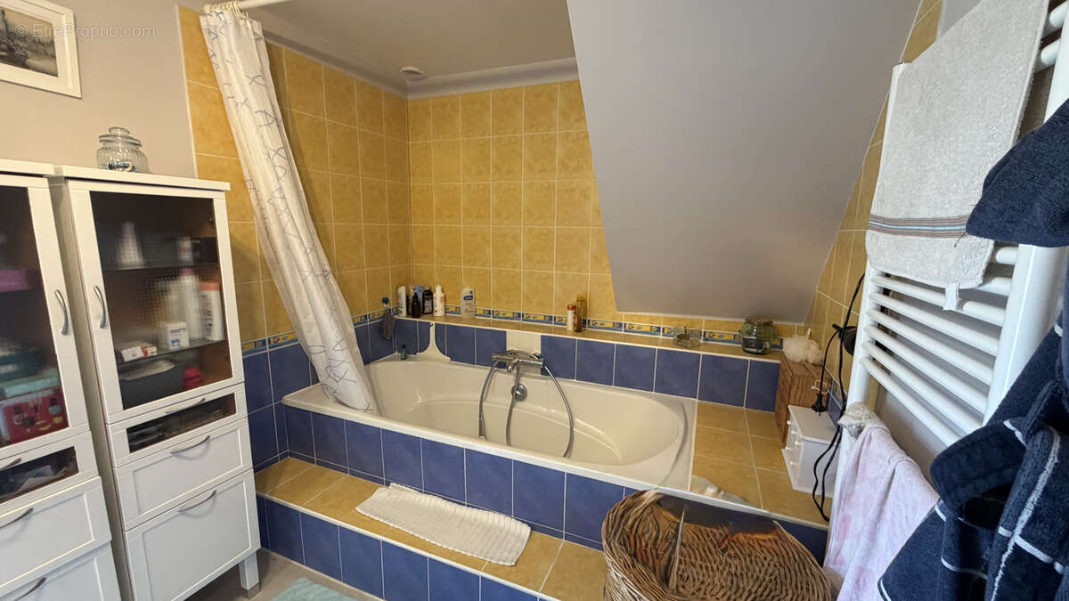 Maison à MONTFORT-L'AMAURY