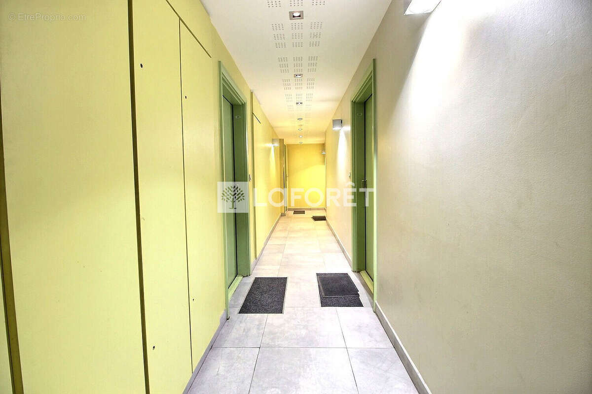 Appartement à GENNEVILLIERS