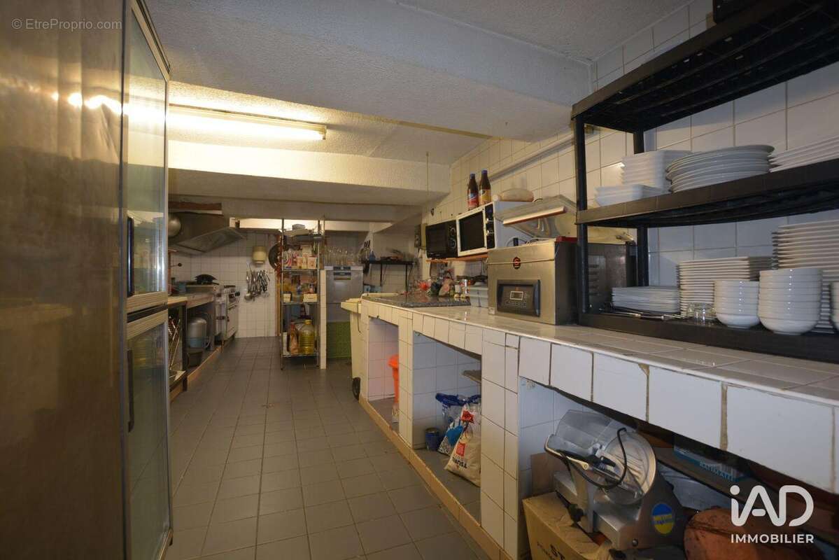 Photo 4 - Commerce à MARCORIGNAN