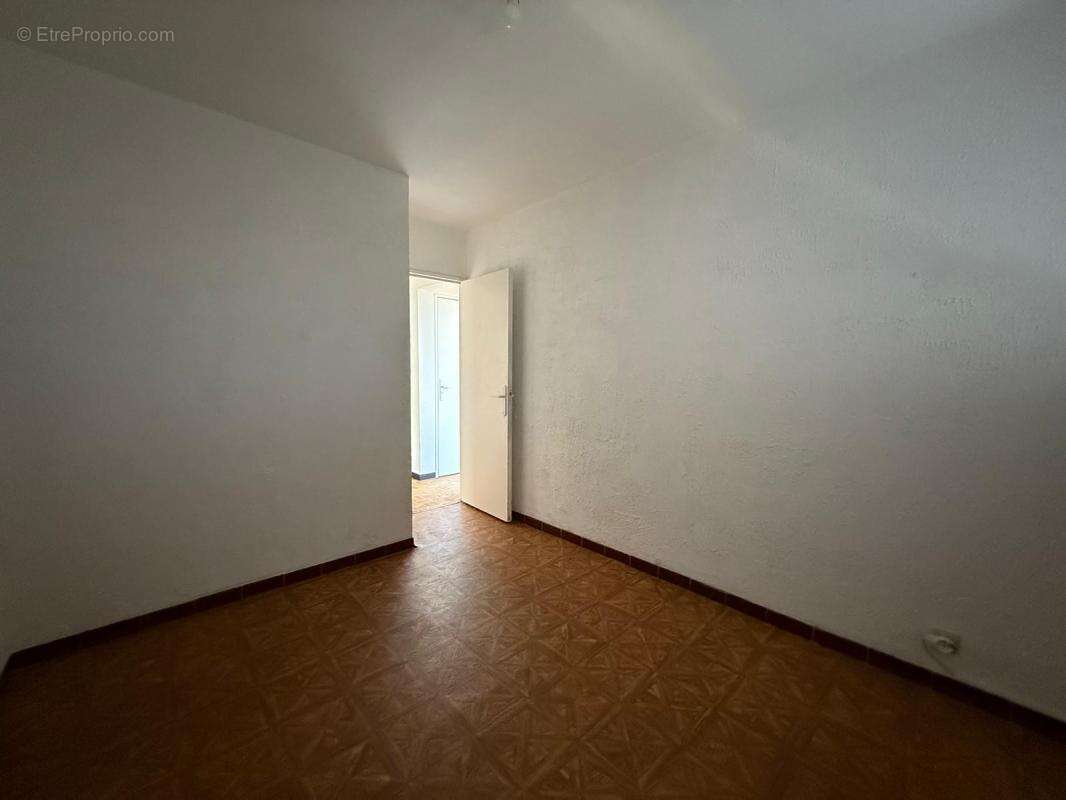 Appartement à MARSEILLE-10E