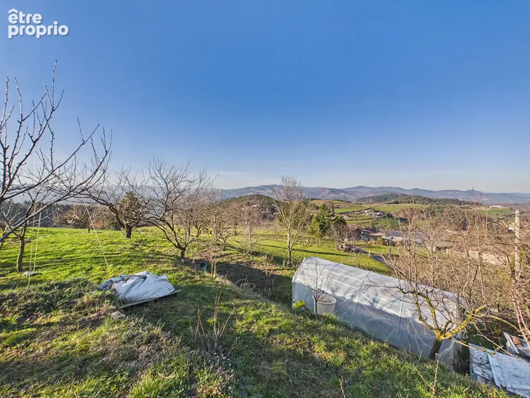 Deux maisons en pierre avec jardin et vue sur les montagnes ardéchoises à Saint-Basile - photo 17