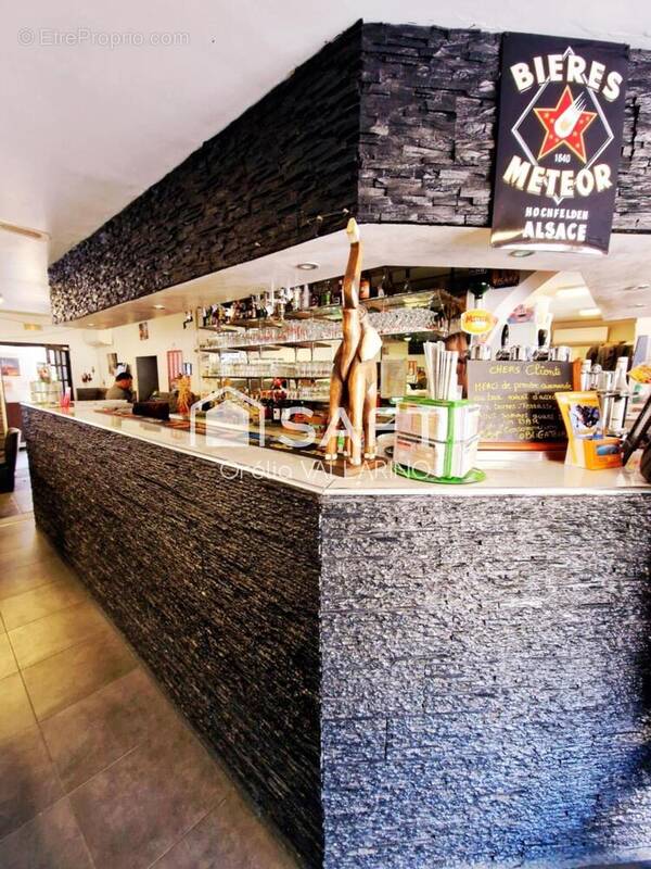 Photo 1 - Commerce à CARBON-BLANC