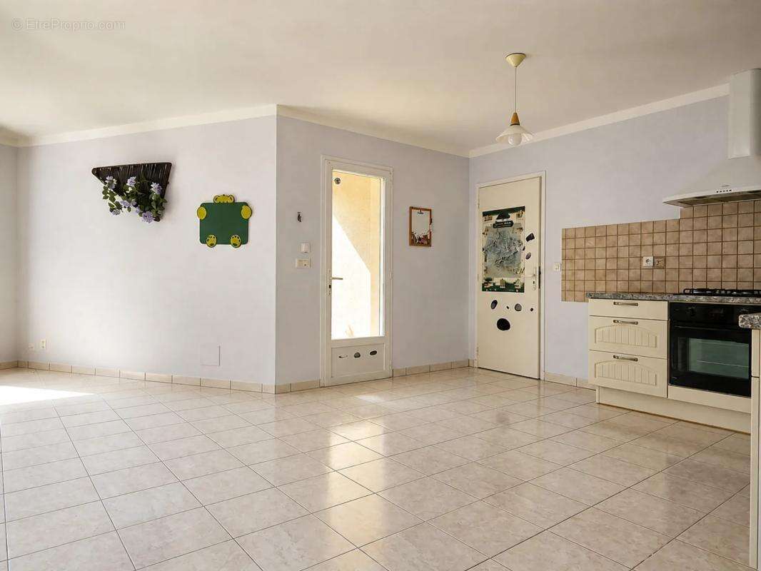 Maison de 6 pièces de 132 m² à Le Temple-sur-Lot - photo 7