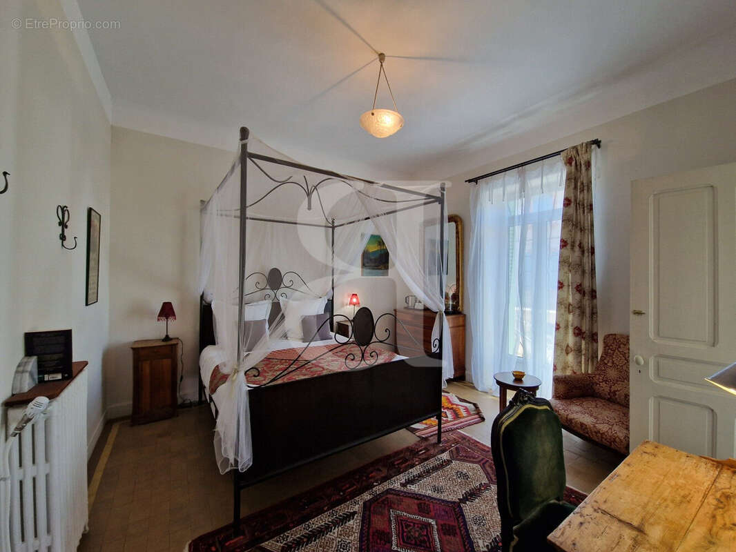 Maison à VAISON-LA-ROMAINE