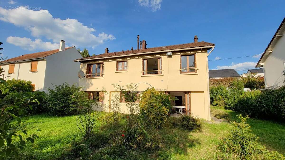 Maison à GOURNAY-SUR-MARNE