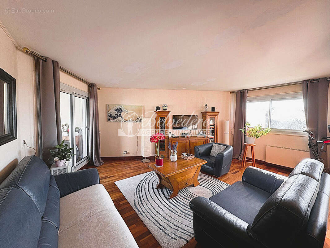 Appartement à TAVERNY