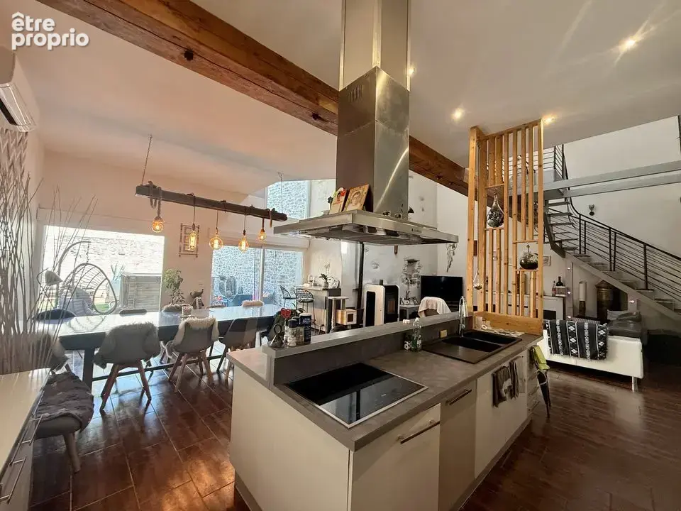Loft de village de 170 m² avec jardin et piscine - photo 5