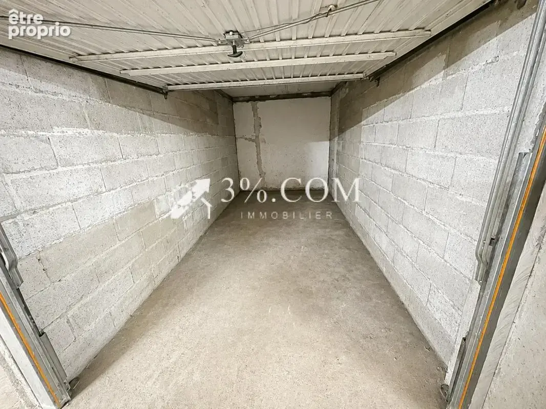 Appartement  48 m2 - une chambre - cave- garage fermé - nanc - photo 9