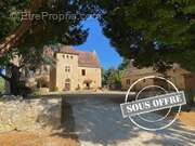 Maison à LA ROQUE-GAGEAC