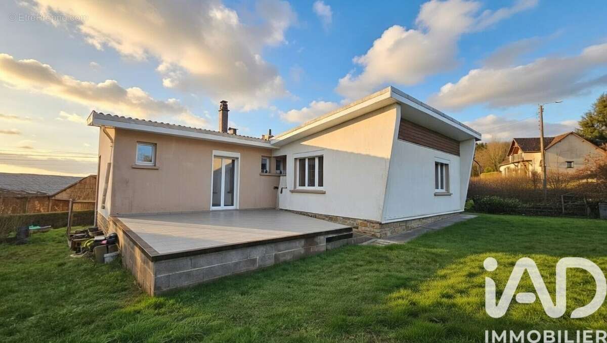 Photo 2 - Maison à CHARLEVILLE-MEZIERES