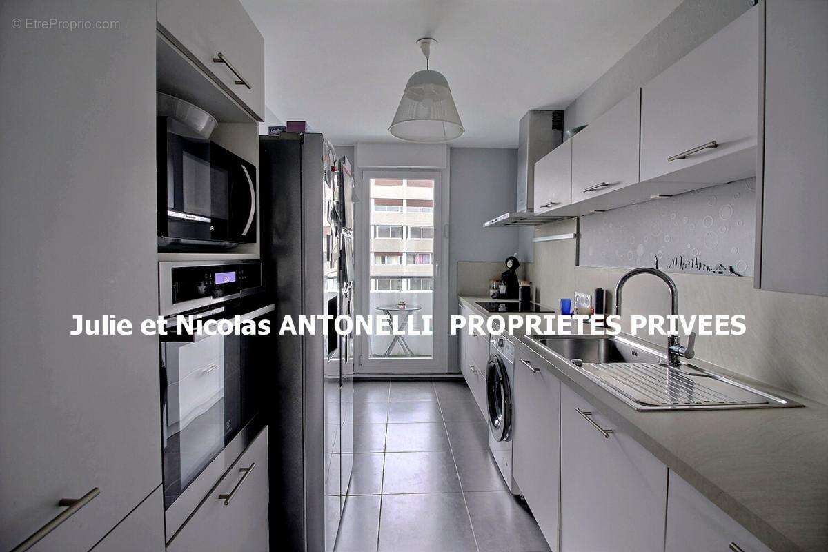Appartement à SAINT-ETIENNE
