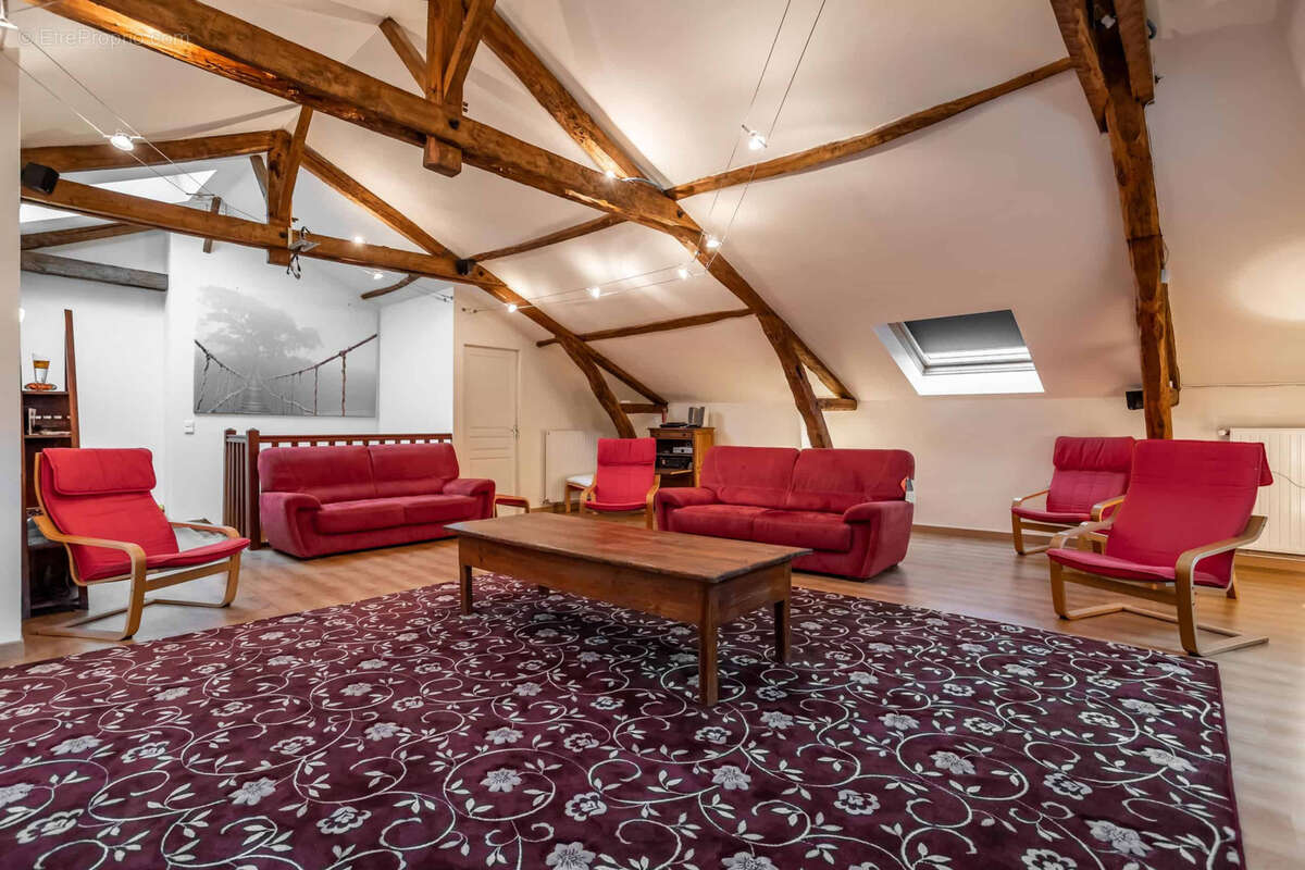 Maison à PUY-L'EVEQUE