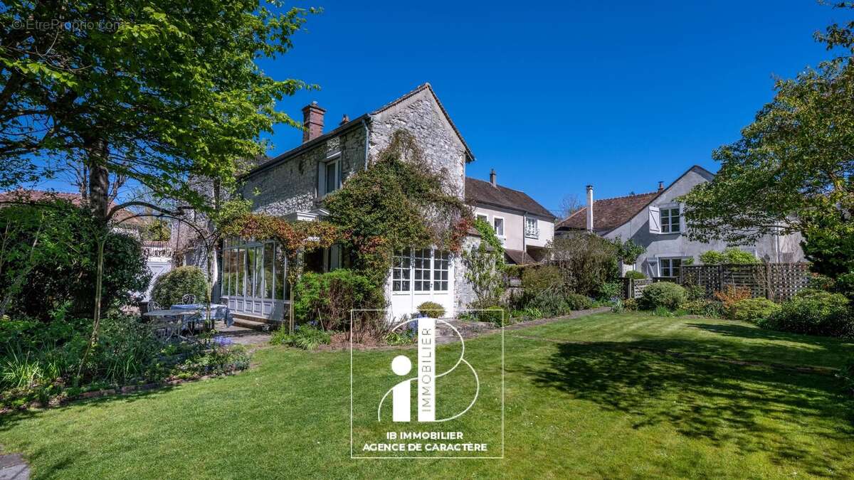 Maison à BOURRON-MARLOTTE