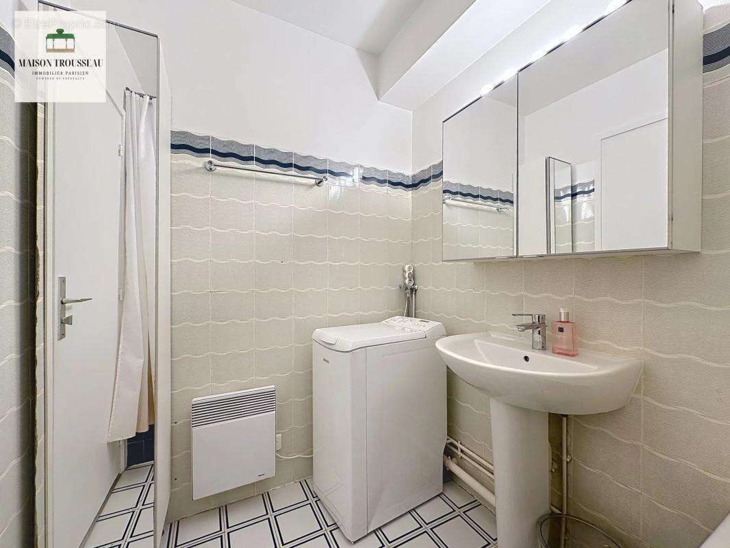 Appartement à NEUILLY-SUR-SEINE