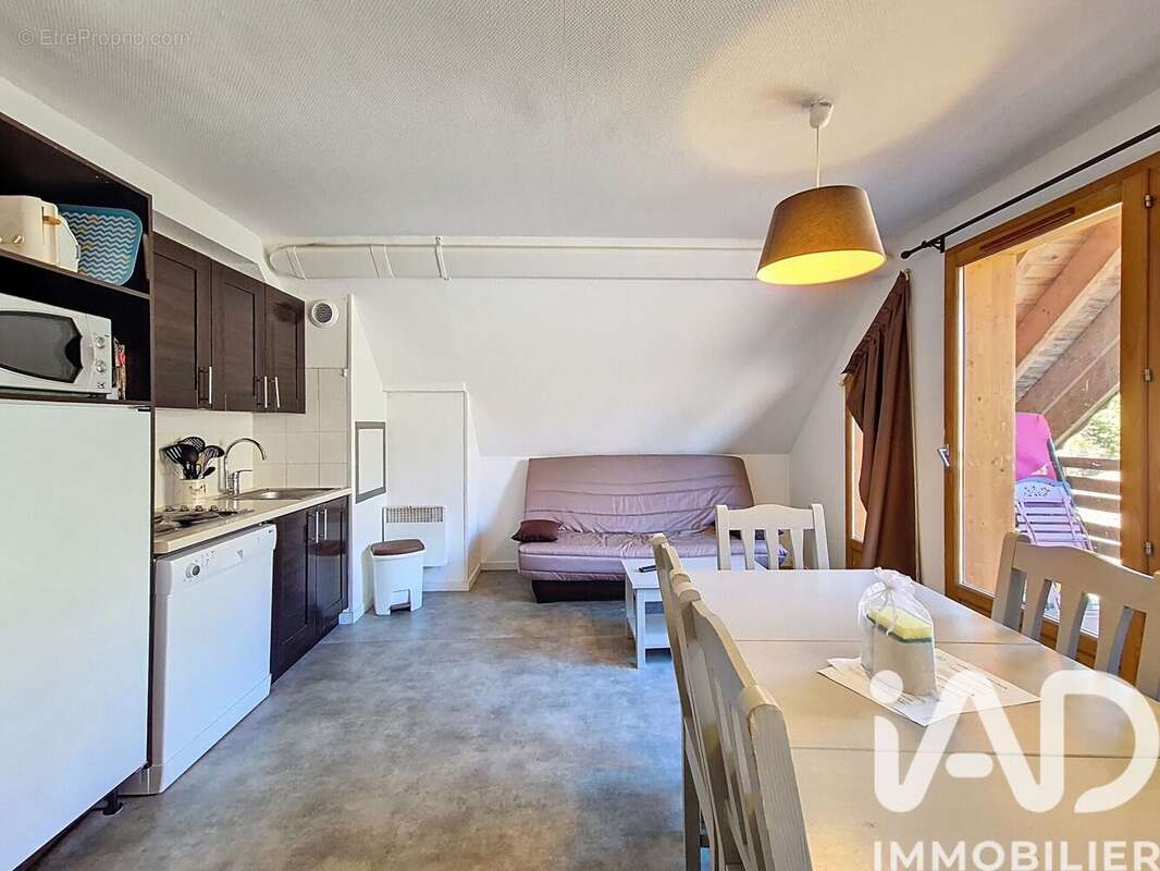 Photo 3 - Appartement à BESSE-ET-SAINT-ANASTAISE