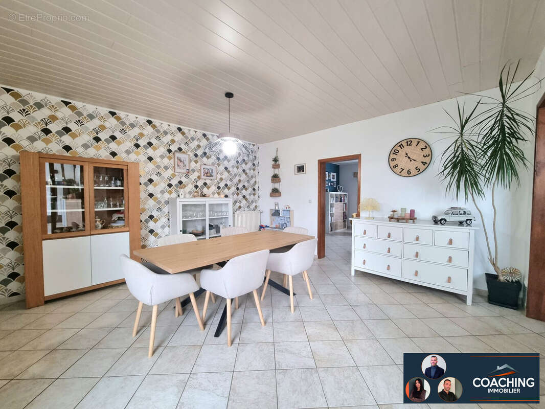 Maison à VANAULT-LES-DAMES