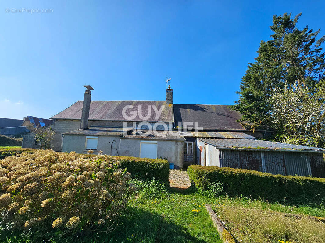 Maison à PICAUVILLE