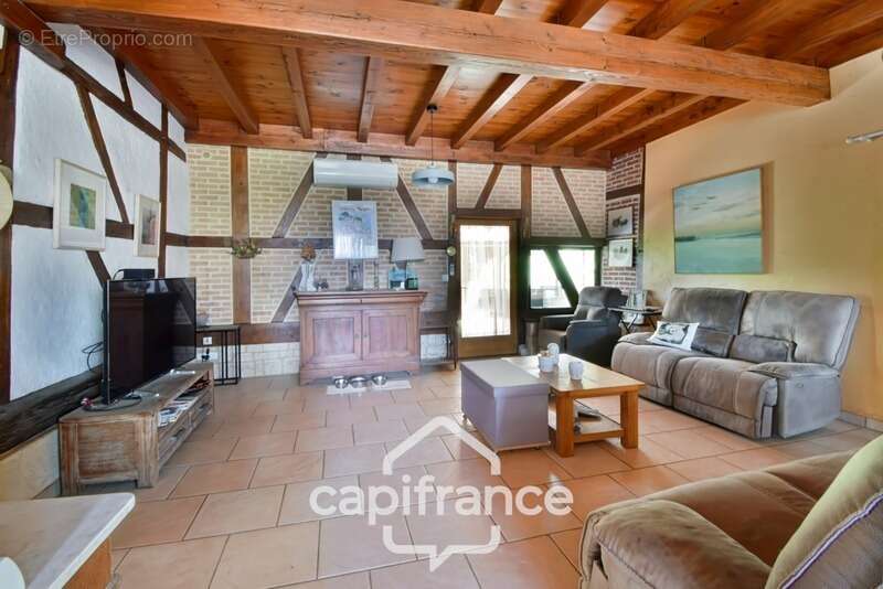 Maison à BLETTERANS