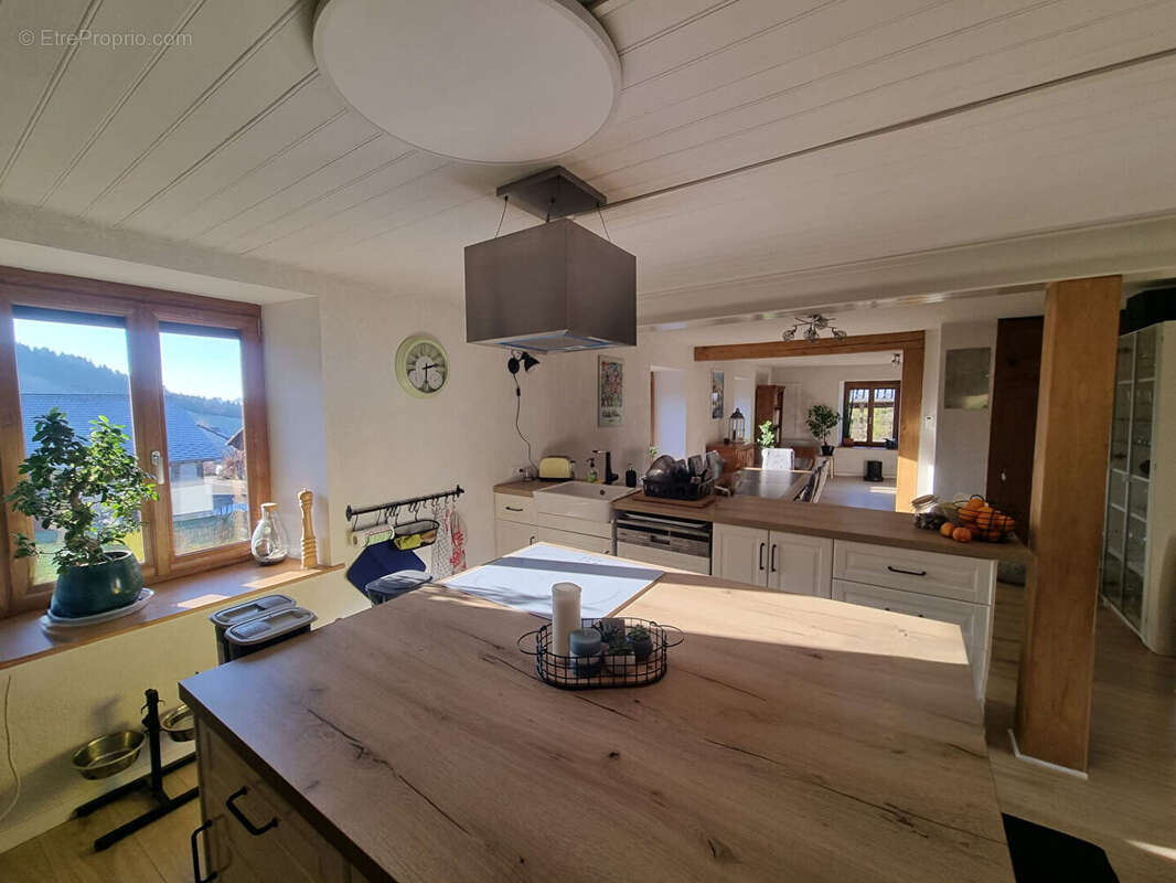 Maison à HAUTERIVE-LA-FRESSE