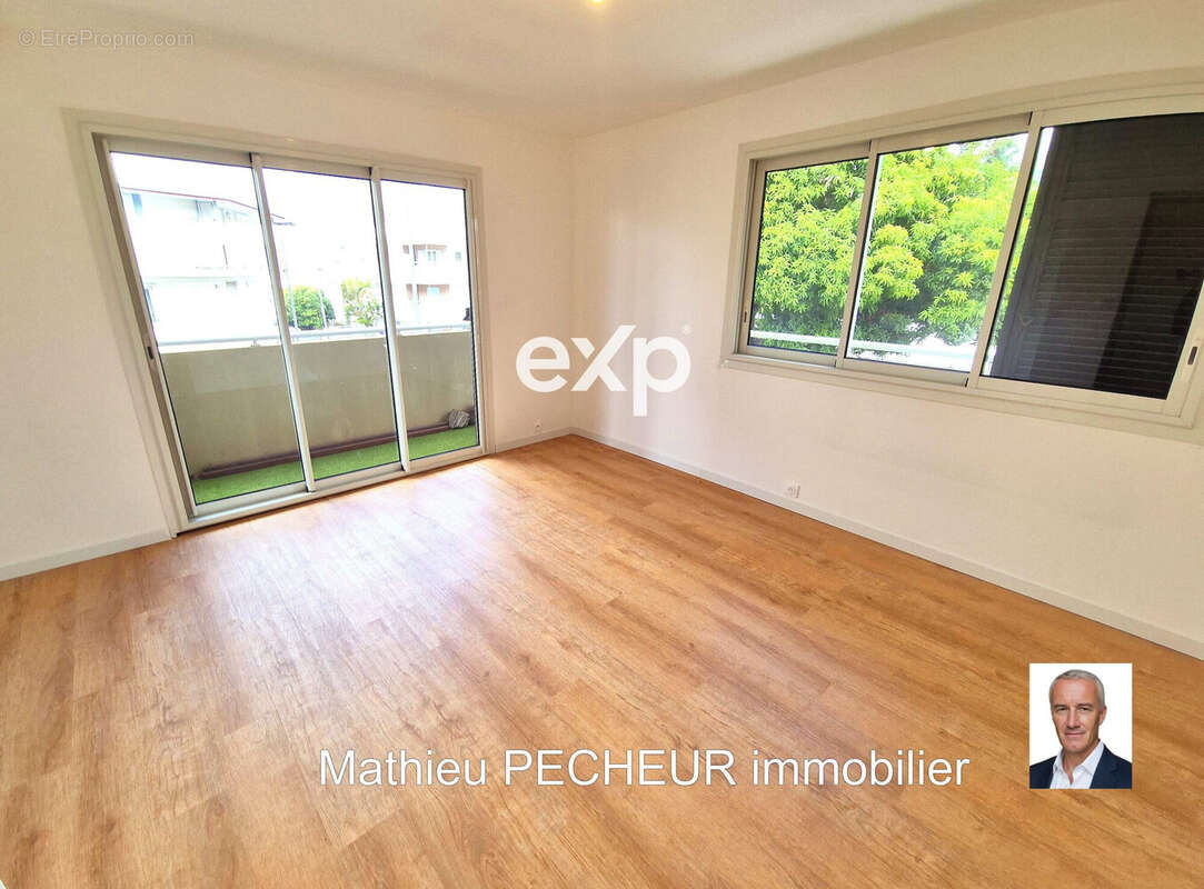 Appartement à SAINT-DENIS