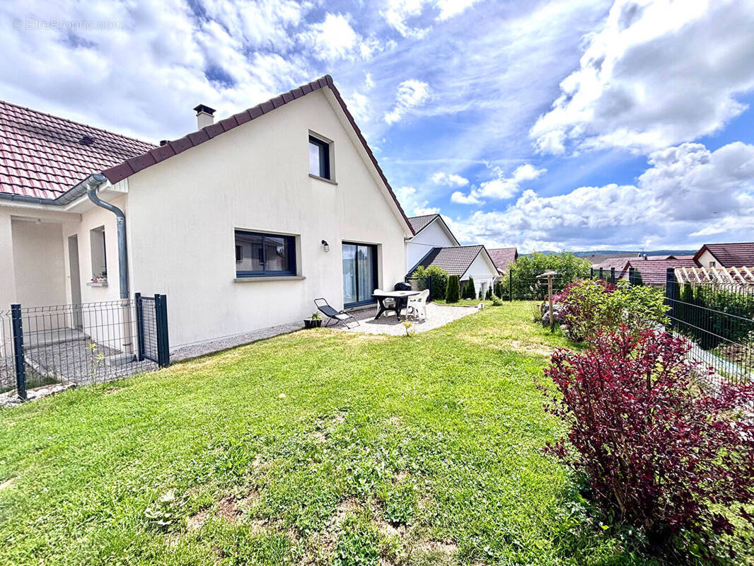 Maison à GILLEY
