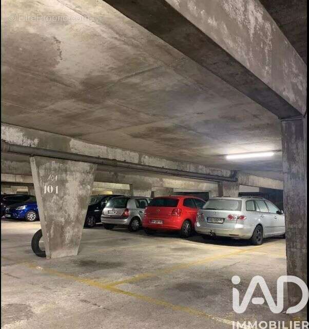 Photo 5 - Appartement à SAINT-DENIS