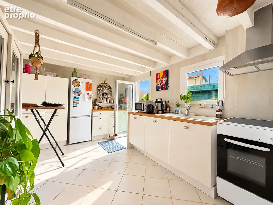 ENTRE LE MARCHÉ & LA PLAGE - Maison de 70 m² avec terrasse & jardinet - photo 2