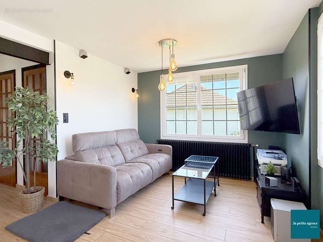 Maison 121 m² à Bretteville  - photo 6