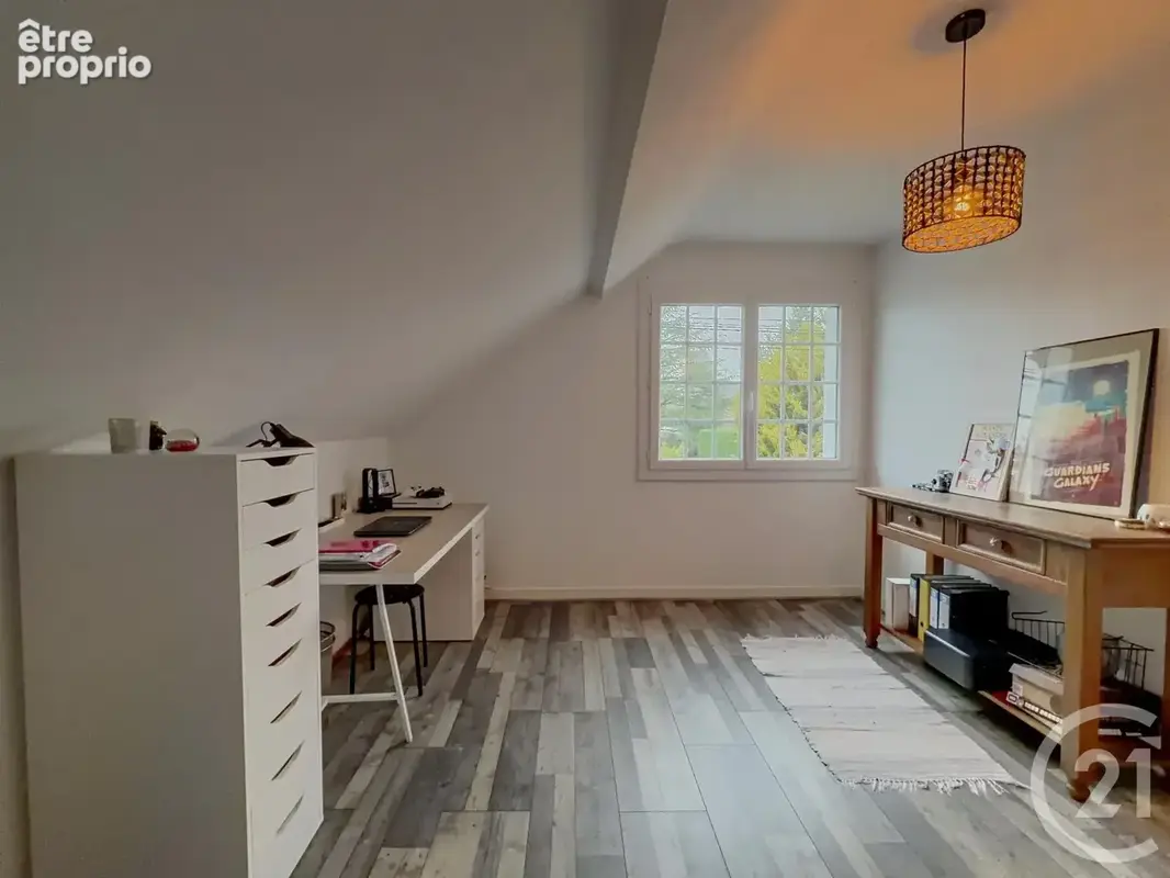 Maison 4 pièces 115 m² à vendre à La Ferte-Saint-Aubin (45240) - photo 8