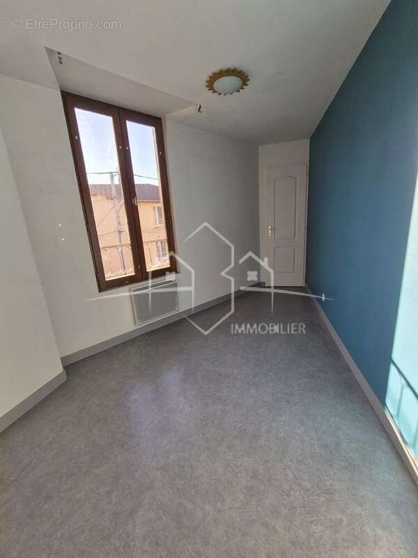 Appartement à LA COTE-SAINT-ANDRE