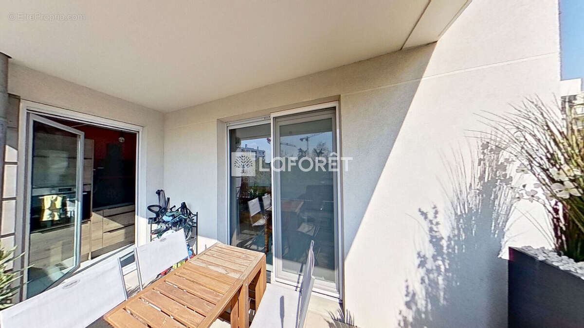 Appartement à LYON-8E